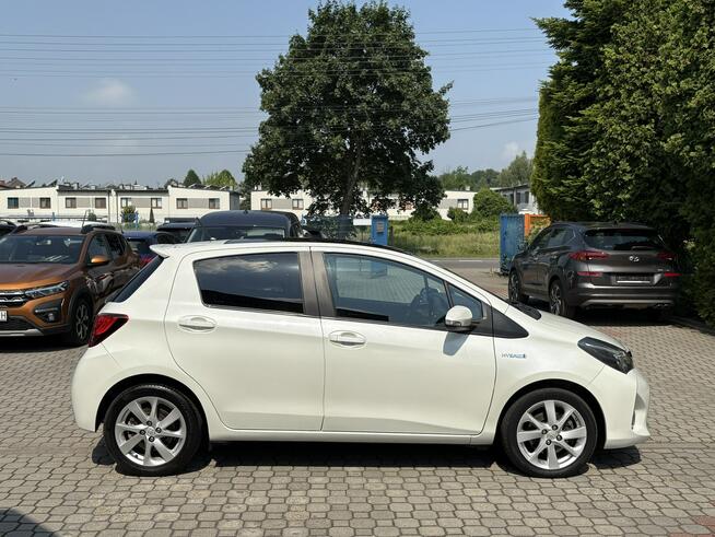 Toyota Yaris Rezerwacja