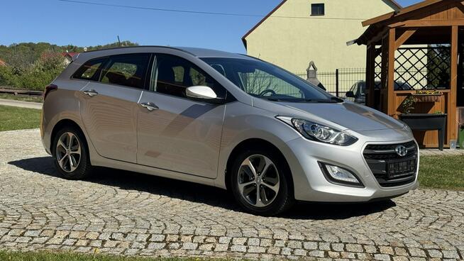 Hyundai i30 1.6 CRDI 110KM z Niemiec, SERWISOWANY, Kamera, Nawigacja, PDC, Led!