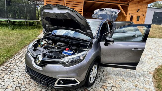 Renault Captur 0.9 Turbo 90KM - Nawigacja, Serwisowany, Czarny dach, ALU16, HAK