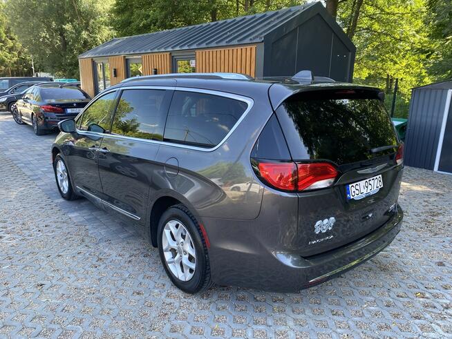 Chrysler Pacifica