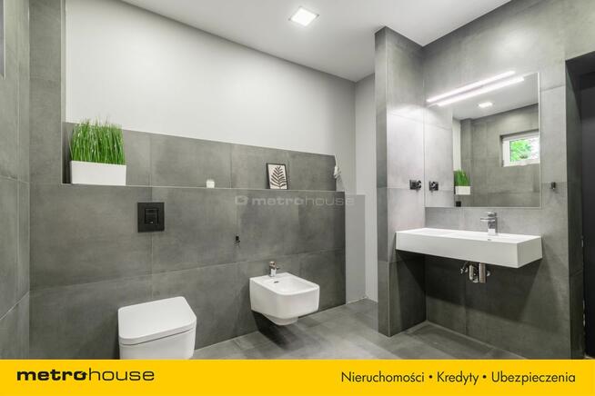 Przestronne 113,5 m² z Ogrodem i 2 Garażami