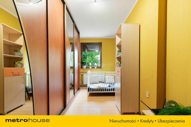 Przestronne 113,5 m² z Ogrodem i 2 Garażami