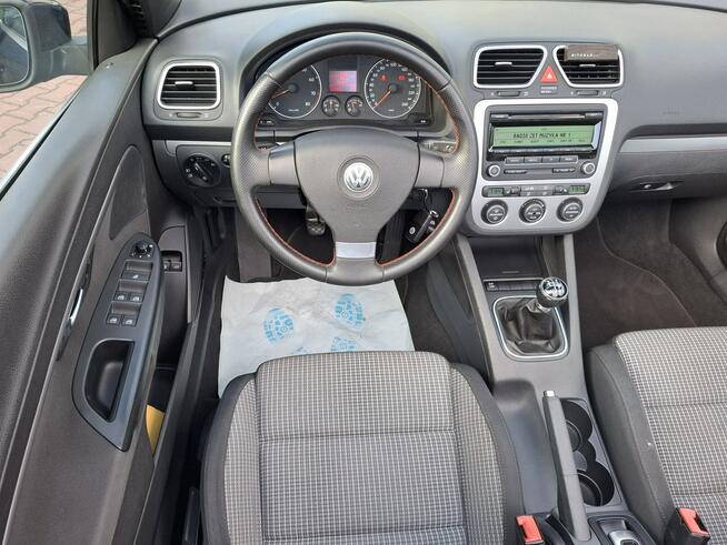 Volkswagen Eos BEZWYPADKOWY. SERWISOWANY. PANORAMICZNY DACH. SUPER STAN. Z NIEMIEC.