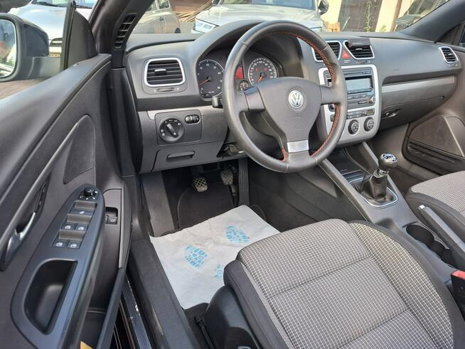 Volkswagen Eos BEZWYPADKOWY. SERWISOWANY. PANORAMICZNY DACH. SUPER STAN. Z NIEMIEC.