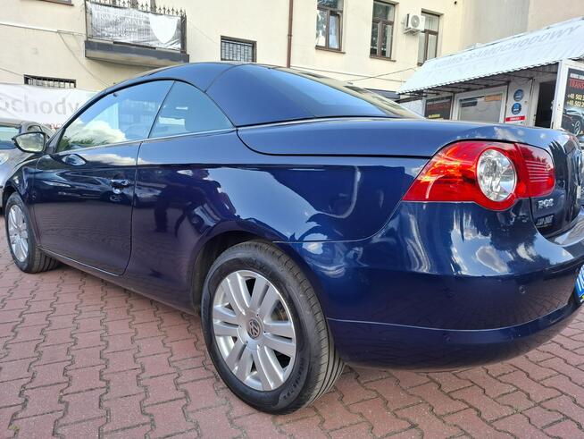 Volkswagen Eos BEZWYPADKOWY. SERWISOWANY. PANORAMICZNY DACH. SUPER STAN. Z NIEMIEC.