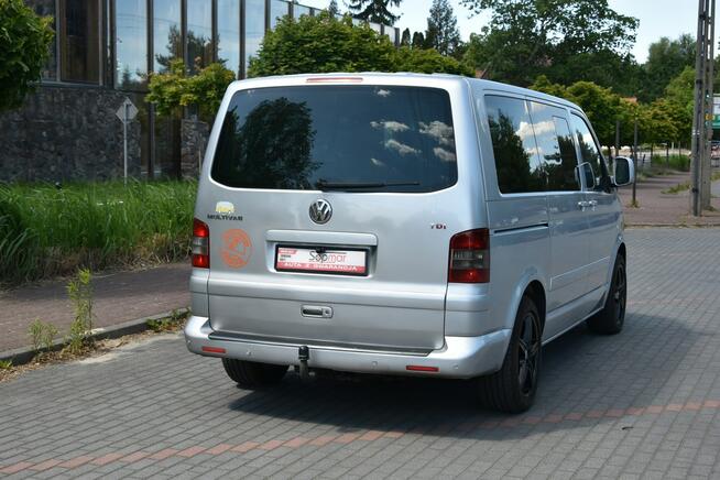 Volkswagen Multivan T5 2.5TDi 131KM 2005r. Climatronic Stolik Kamera HAK 2xdrzwi POLECAM