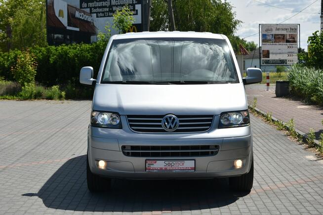 Volkswagen Multivan T5 2.5TDi 131KM 2005r. Climatronic Stolik Kamera HAK 2xdrzwi POLECAM