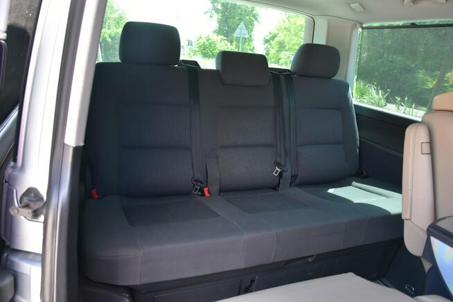 Volkswagen Multivan T5 2.5TDi 131KM 2005r. Climatronic Stolik Kamera HAK 2xdrzwi POLECAM