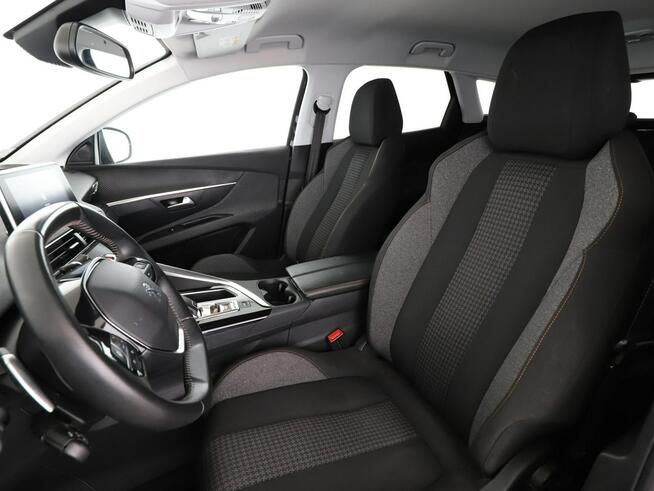 Peugeot 3008 automat virtual cocpit navi czujniki parkowania