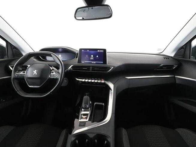 Peugeot 3008 automat virtual cocpit navi czujniki parkowania