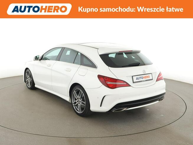 Mercedes CLA 180 automat full LED skóra/alcantara szyberdach navi klima auto kamera i c