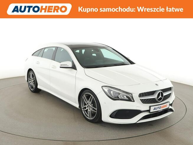 Mercedes CLA 180 automat full LED skóra/alcantara szyberdach navi klima auto kamera i c