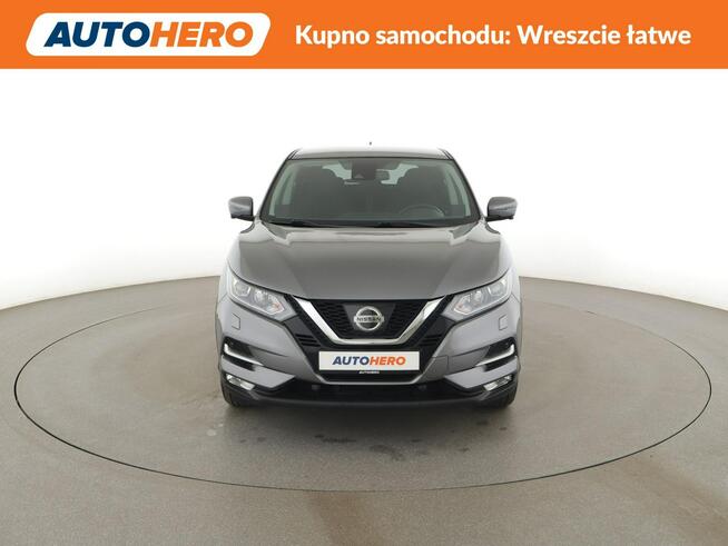 Nissan Qashqai LIFT 1.6 N-Connecta Klimatronik Tempomat Nawigacja GrzaneFotele KAM360