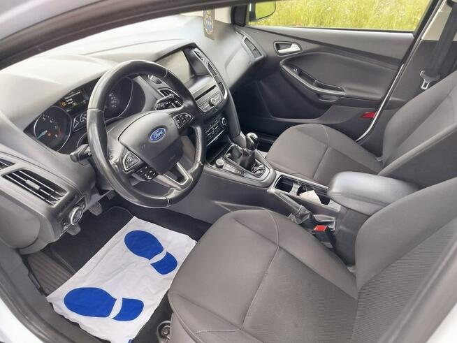Ford Focus 1.0 Lift , udokumentowany przebieg