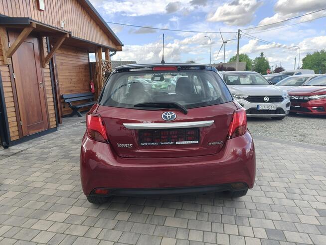 Toyota Yaris 1.5 Benzyna-hybryda 73 KM Przebieg-59 128 km