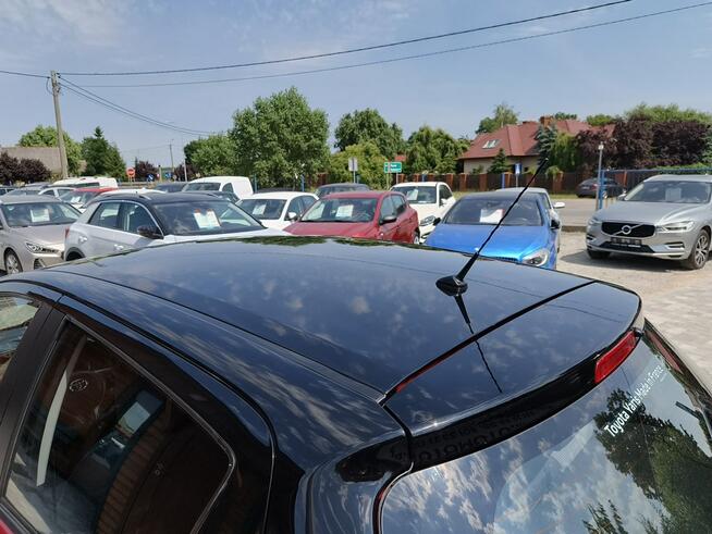 Toyota Yaris 1.5 Benzyna-hybryda 73 KM Przebieg-59 128 km
