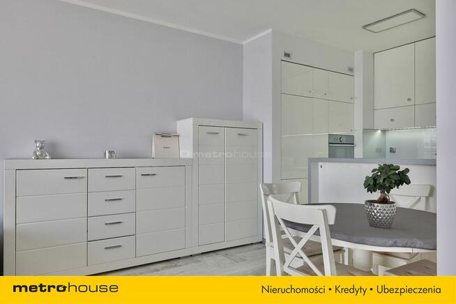 Wilanów 59,8 m2 + loggia + 2 miejsca postojowe .