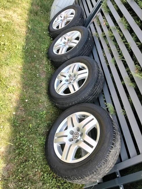 Felgi aluminiowe z oponami 15