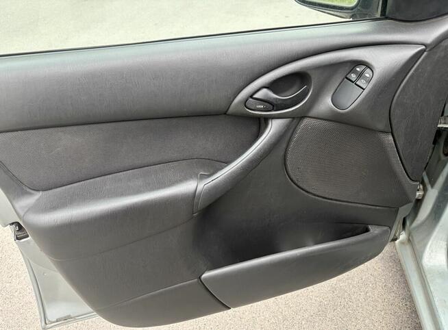 Ford Focus Kombi 1.6 Benzyna Salon Polska - Wyposażony Spraw