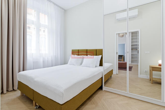 Apartament -3 pokoje -2 łazienki-Stare Miasto