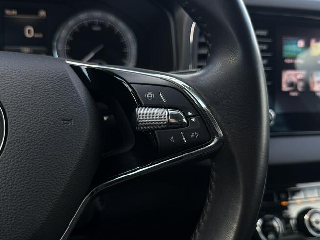 Škoda Karoq Serwis ASO Salon Polska Poleasingowy I właściciel VAT 23% Bezwypadkowy
