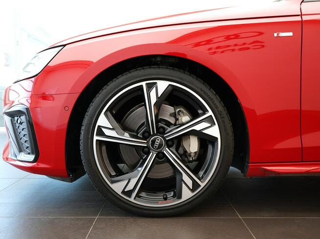 Audi A4 Quattro 45TFSI 265KM Nav LED Tempomat Kamera360