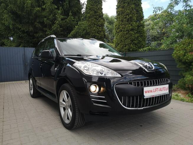 Peugeot 4007 2,2 HDI 156KM Klimatr ALU 18 Temp Isofix 4 x 4 Servis 7 osób Gwarancja