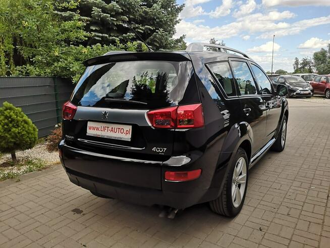 Peugeot 4007 2,2 HDI 156KM Klimatr ALU 18 Temp Isofix 4 x 4 Servis 7 osób Gwarancja