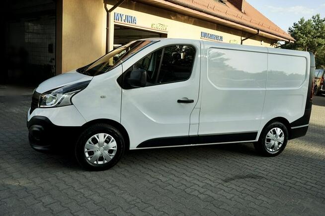 Renault Trafic 1,6DCI Klima, 155tys.km, 2018r.