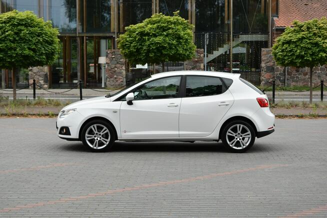Seat Ibiza Copa 1.4MPi 86KM 2011r. Climatronic TEMPOMAT Alufelgi Isofix