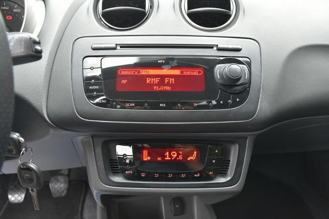 Seat Ibiza Copa 1.4MPi 86KM 2011r. Climatronic TEMPOMAT Alufelgi Isofix