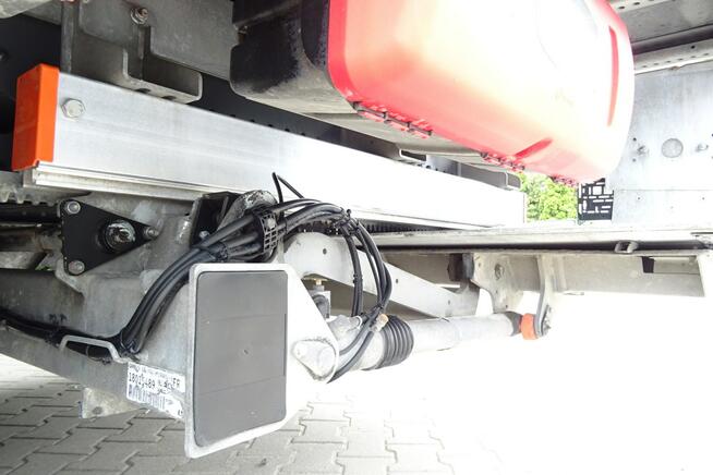 Mercedes Atego 1218 Euro6 tylko 222 tys.km! ! kontener 18 palet winda
