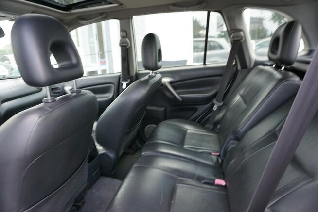 Toyota RAV-4 polski salon