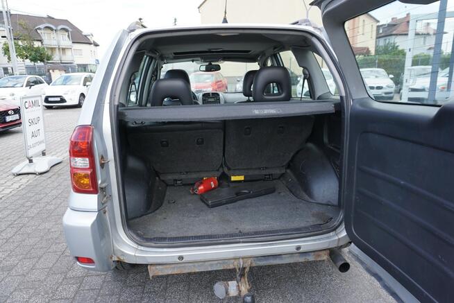 Toyota RAV-4 polski salon