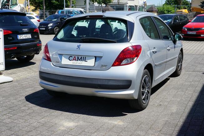 Peugeot 207 zarejestrowany, ubezpieczony, auto miejskie