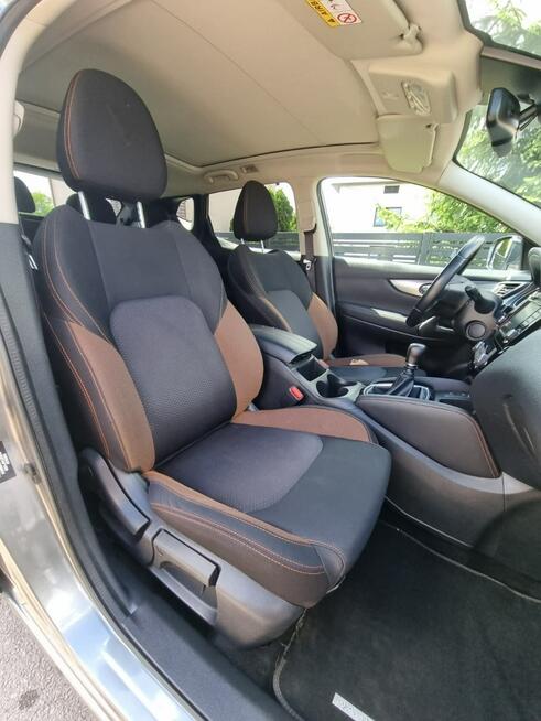 NISSAN Qashqai 1.3 DIG-T Tekna Full LED/ Kamera 360 / Panorama / 2xALU