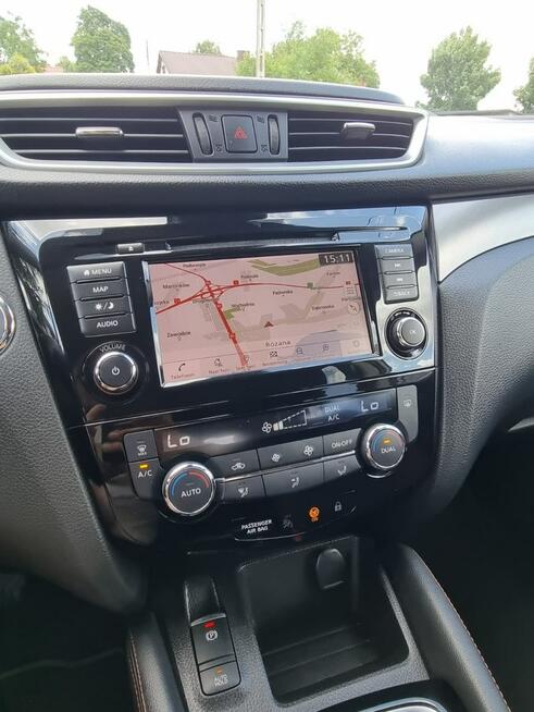 NISSAN Qashqai 1.3 DIG-T Tekna Full LED/ Kamera 360 / Panorama / 2xALU