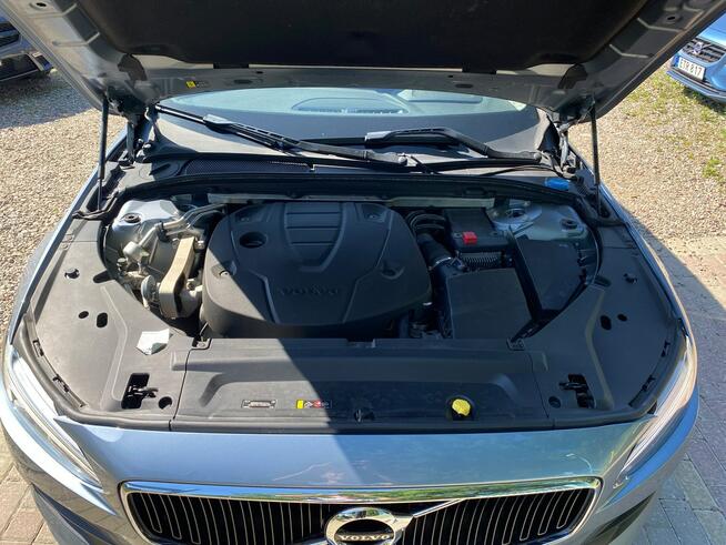 Volvo S90 2.0d 150KM igła skóry ledy asystenci Navi zamiana 1 . Rok gwarancji
