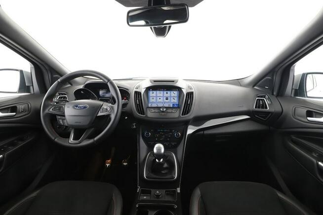 Ford Kuga Jak nowy rok gwarancji nowe opony serwis ASO