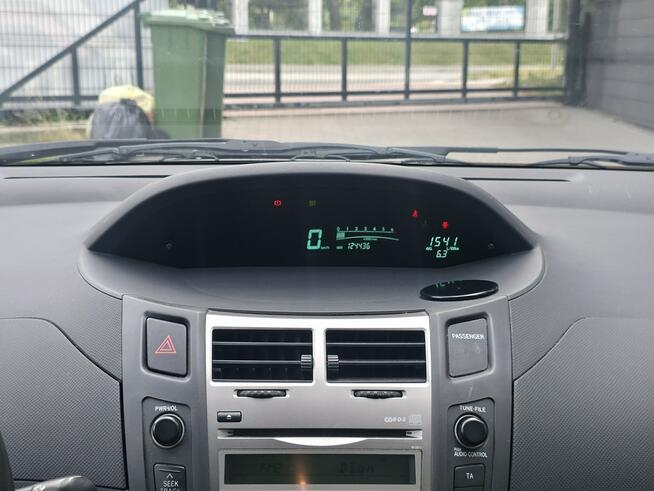 Toyota Yaris 1.33 Benzyna | Serwisowany | Gwarancja | Bogate wyposażenie |