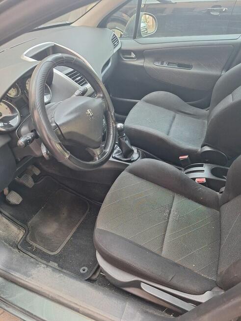 Peugeot 207 - uszkodzony silnik