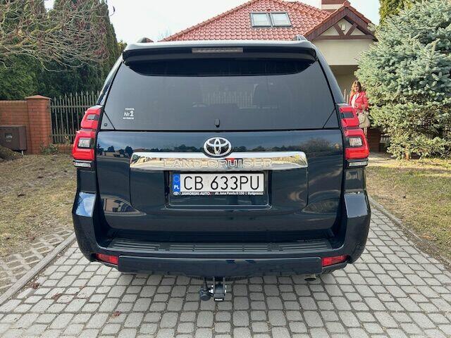 Toyota Land Cruiser LC 2.8 D-4D Invincible bezwypadkowa srew