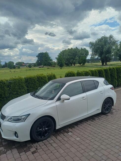 Sprzedam lexus ct200h