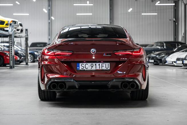 BMW M8 Competition. Salon Polska. Aventurine Red Individual.