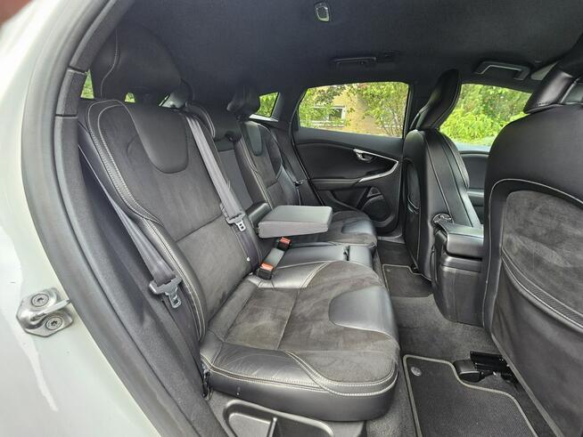 Volvo V40 R-Design* Super Stan* Rok GWARANCJI
