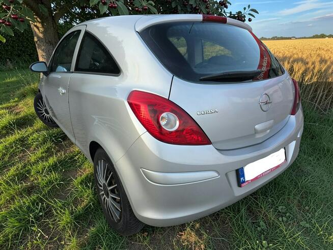 Opel Corsa Mroźny Cukiereczek GAZ Sekwencja jazda za darmo Klima technicznie wzór