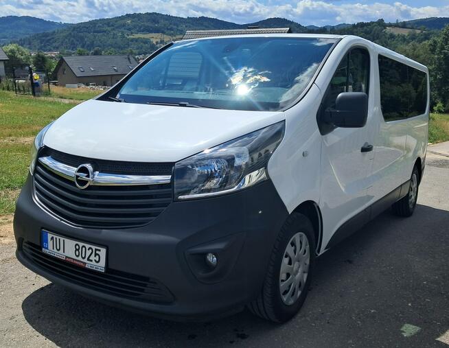 Opel Vivaro 9-osobowy 1.6 Diesel 122 KM