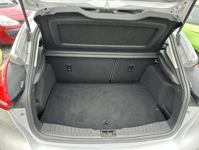 Ford Focus Po liftingu, niezawodny silnik, klimatyzacja, Bluetooth, import