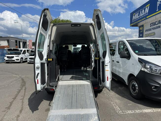 Transit Custom do przewozu Niepełnosprawnych Wózki inwalida Rrampa