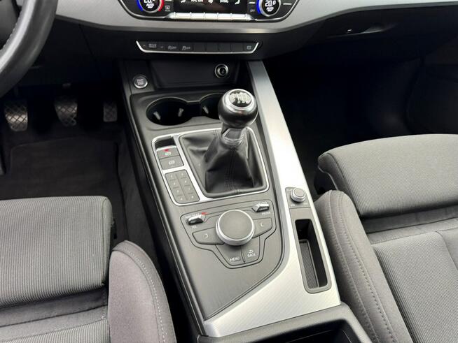 Audi A4 2.0TDI 150KM Ultra Sport Full LED Cliamtronic Dynamiczny Kierunkowskaz